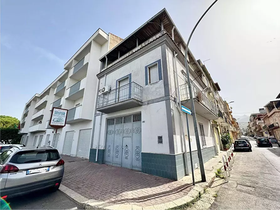 casa indipendente in vendita a Partinico