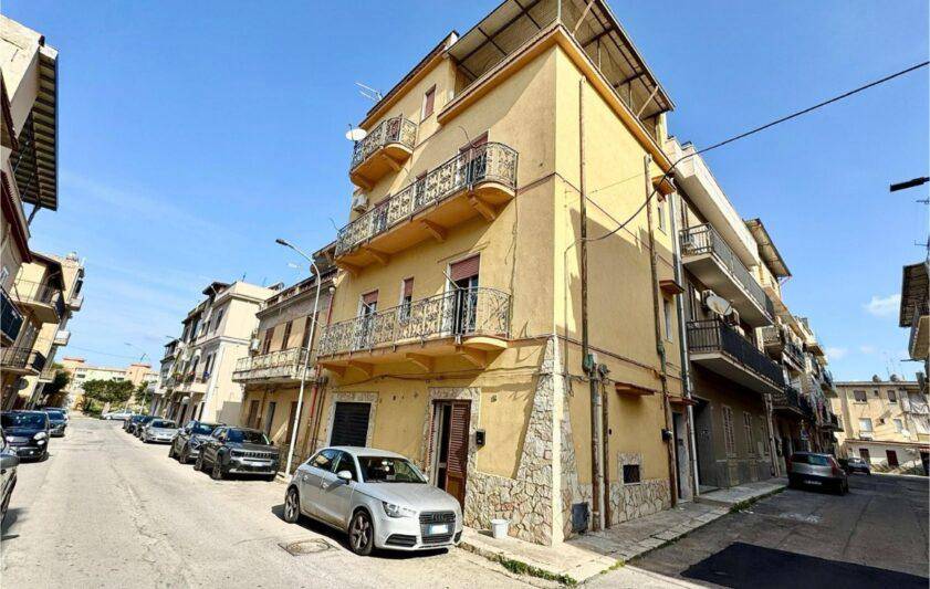 casa indipendente in vendita a Partinico