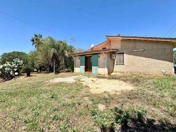 casa indipendente in vendita a Partinico