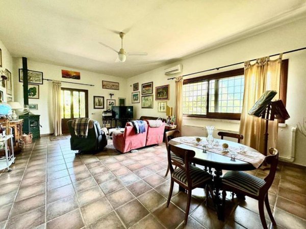 casa indipendente in vendita a Partinico