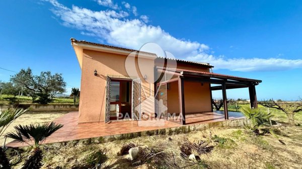 casa indipendente in vendita a Partinico
