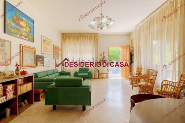 casa indipendente in vendita a Partinico