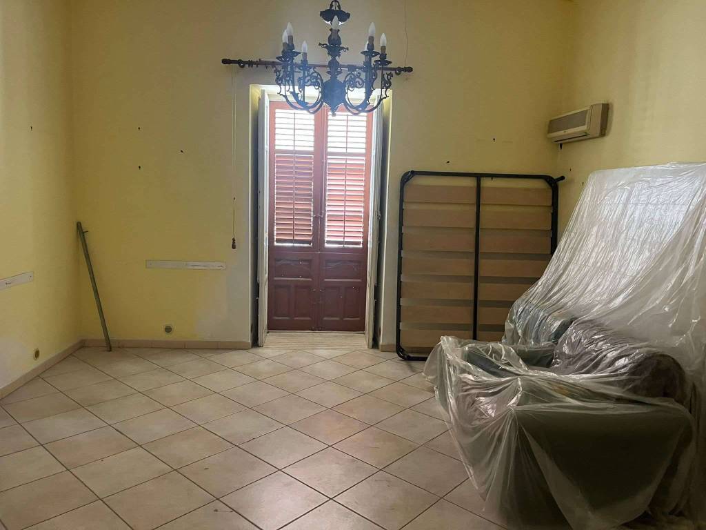 intera palazzina in vendita a Partinico