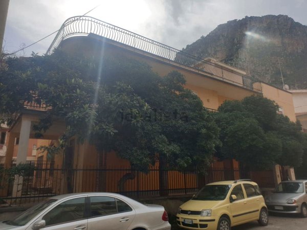 appartamento in vendita a Partinico