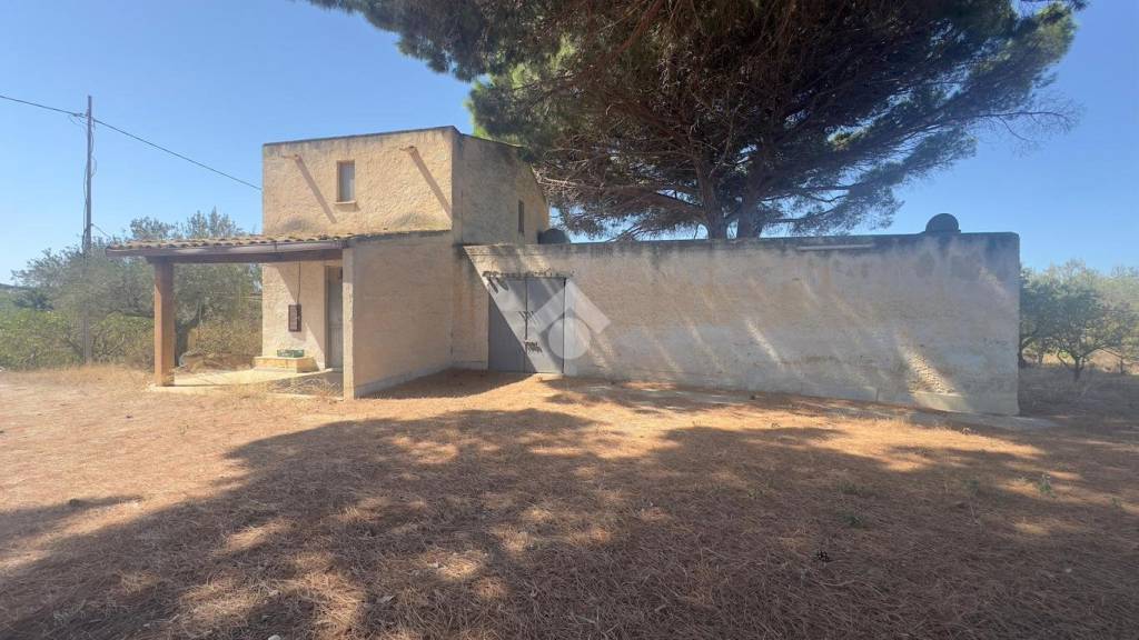 casa indipendente in vendita a Partinico