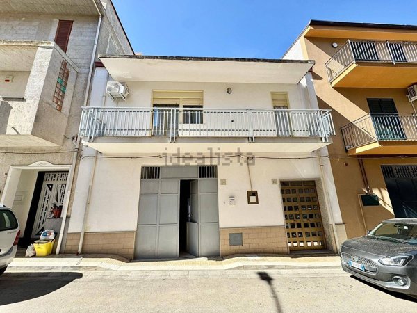 casa indipendente in vendita a Partinico