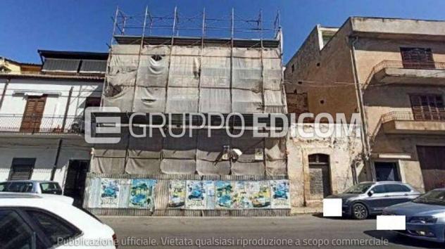locale commerciale in vendita a Partinico