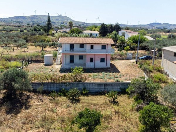 casa indipendente in vendita a Partinico