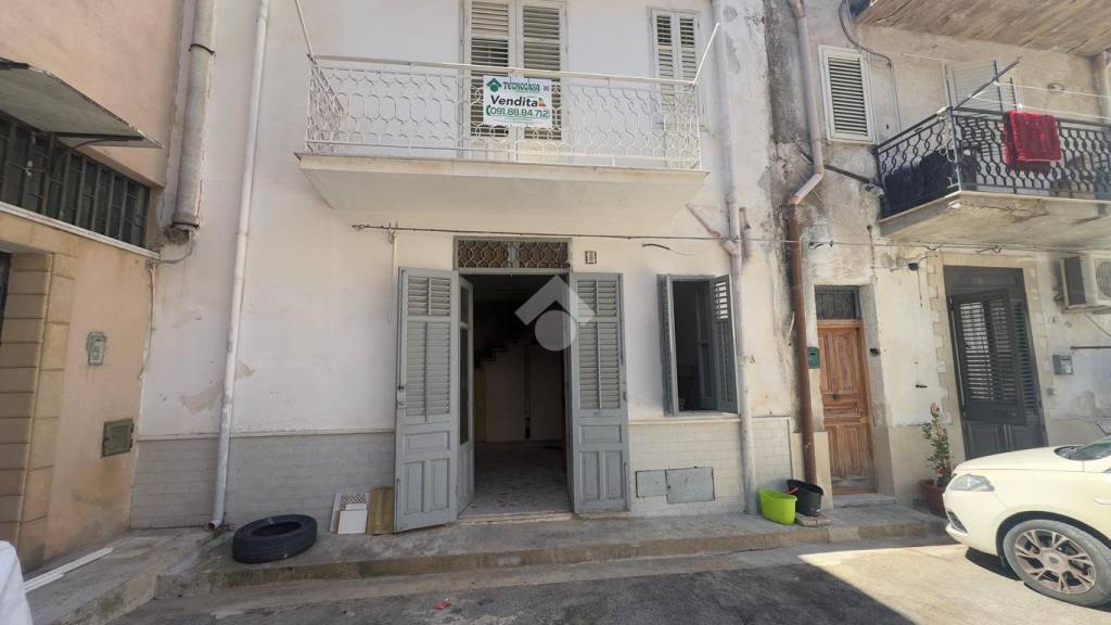 casa indipendente in vendita a Partinico