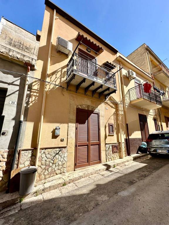 casa indipendente in vendita a Partinico