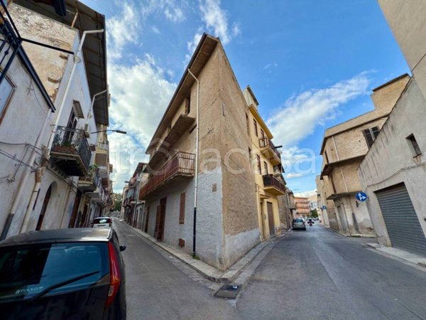 casa indipendente in vendita a Partinico