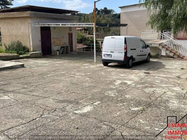 casa indipendente in vendita a Partinico