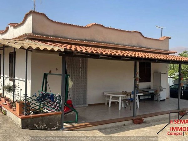 casa indipendente in vendita a Partinico