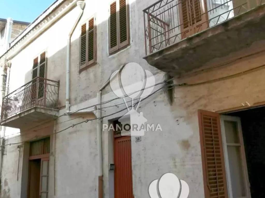 casa indipendente in vendita a Partinico