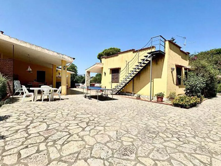 casa indipendente in vendita a Partinico