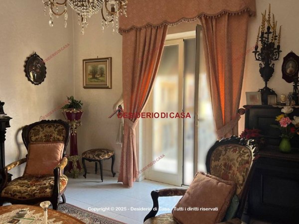 casa indipendente in vendita a Partinico