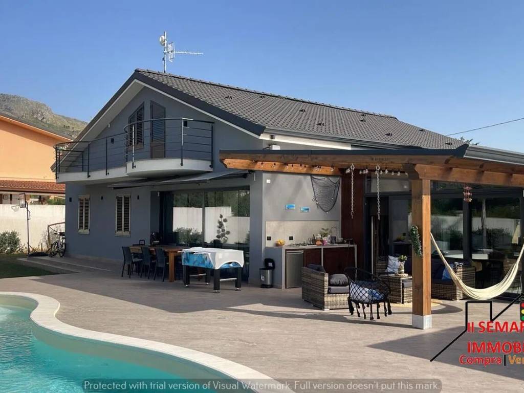 casa indipendente in vendita a Partinico