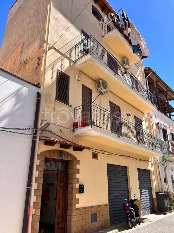 casa indipendente in vendita a Partinico
