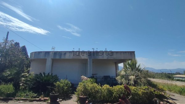 casa indipendente in vendita a Partinico