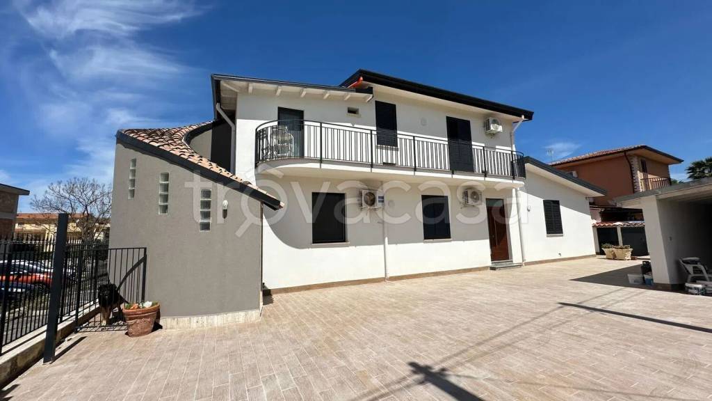 casa indipendente in vendita a Partinico