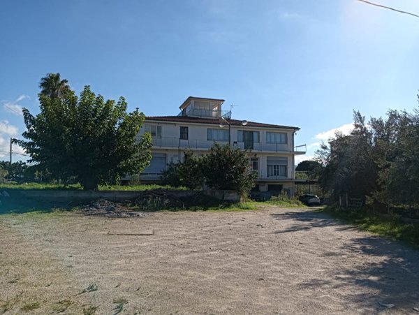 casa indipendente in vendita a Partinico