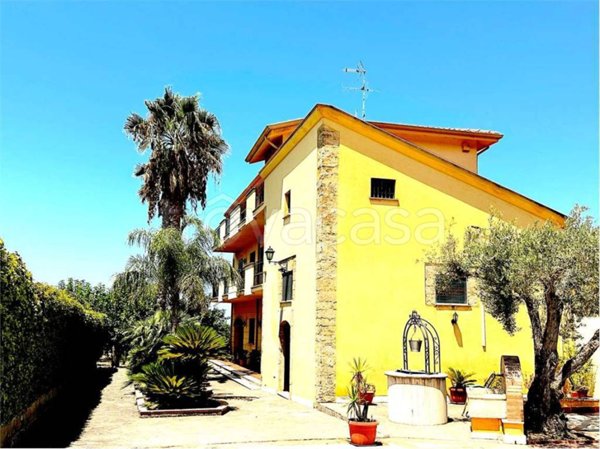 casa indipendente in vendita a Partinico in zona Parrini
