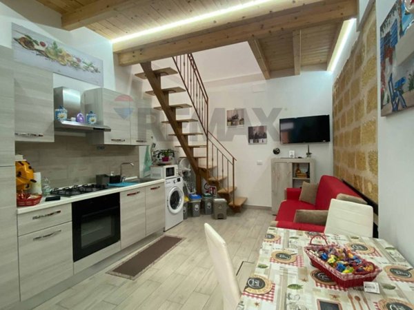 casa indipendente in vendita a Partinico