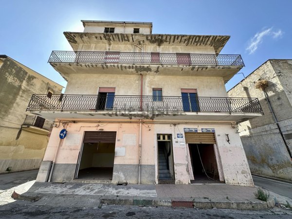 casa indipendente in vendita a Partinico