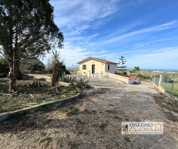 casa indipendente in vendita a Partinico