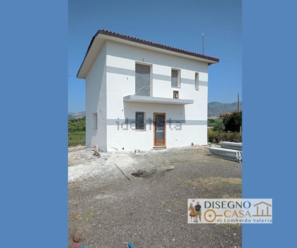 casa indipendente in vendita a Partinico