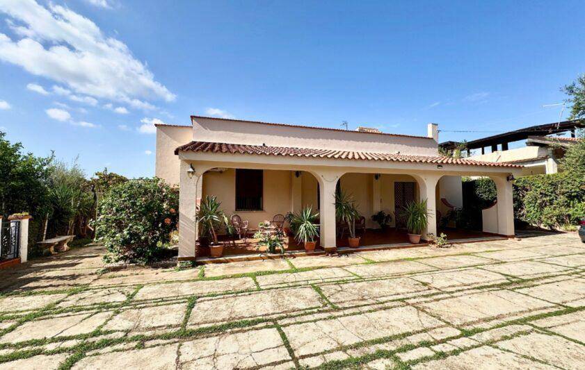 casa indipendente in vendita a Partinico