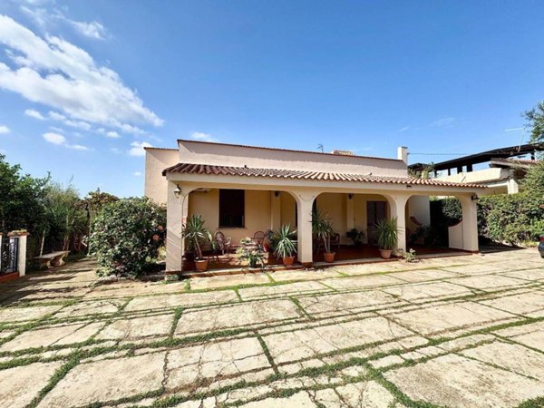 casa indipendente in vendita a Partinico