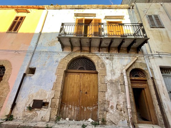 casa indipendente in vendita a Partinico
