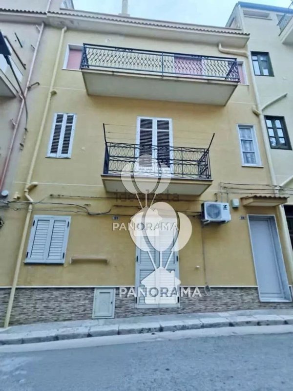 casa indipendente in vendita a Partinico