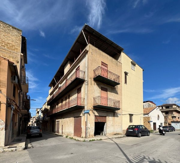 casa indipendente in vendita a Partinico