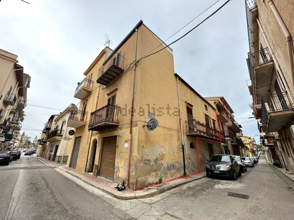 casa indipendente in vendita a Partinico