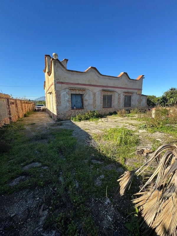 casa indipendente in vendita a Partinico