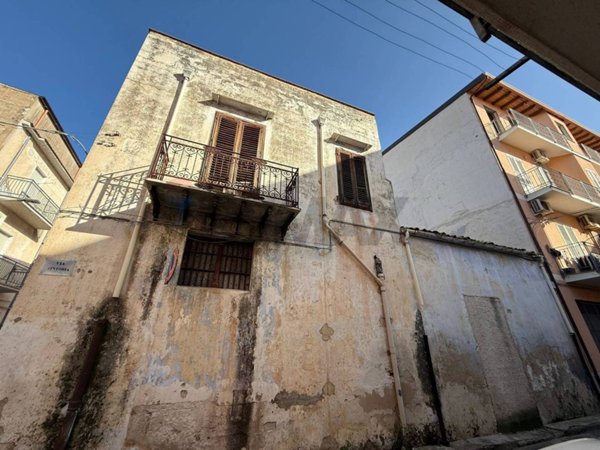 casale in vendita a Partinico