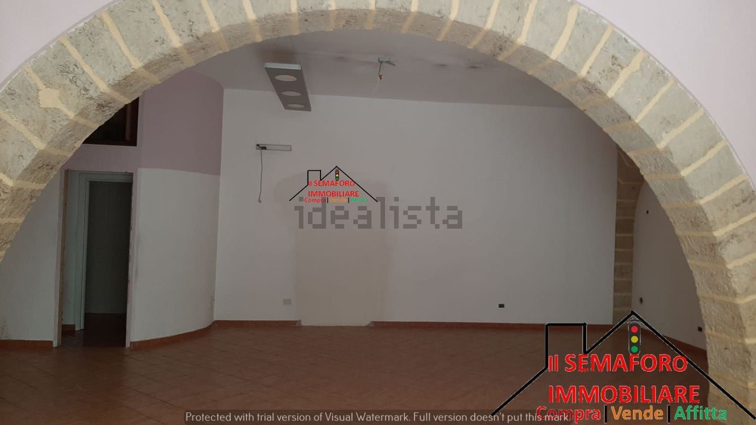 negozio in vendita a Partinico