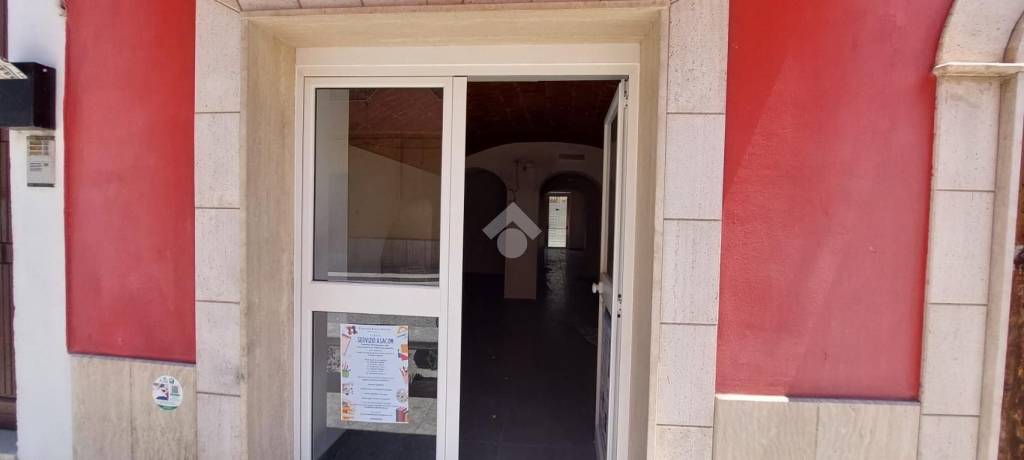 negozio in vendita a Partinico