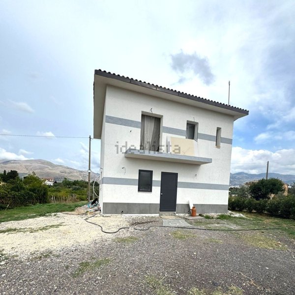 casa indipendente in vendita a Partinico