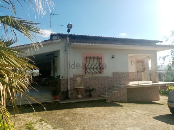 quadrivano in vendita a Partinico