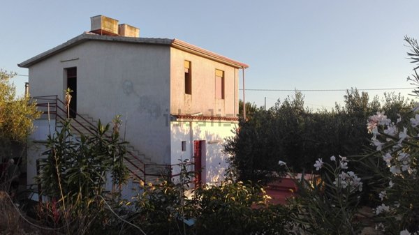 casa indipendente in vendita a Partinico