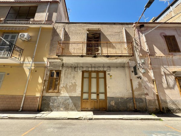casa indipendente in vendita a Partinico