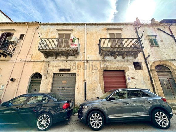 casa indipendente in vendita a Partinico