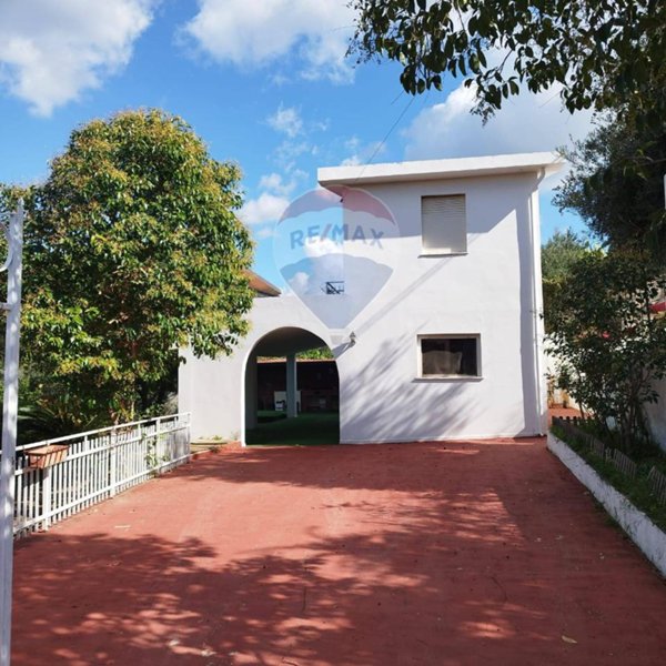 casa indipendente in vendita a Partinico