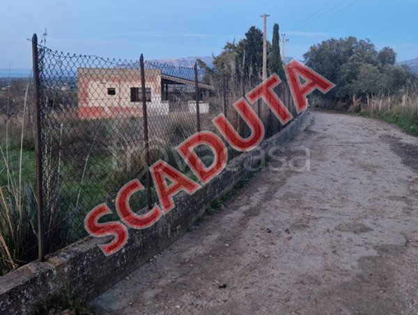casa indipendente in vendita a Partinico