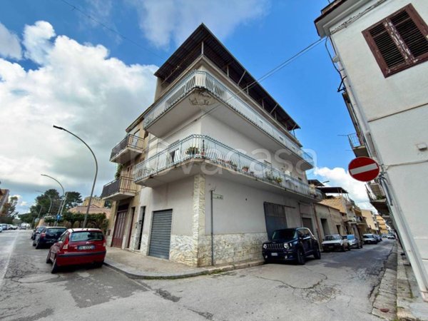casa indipendente in vendita a Partinico