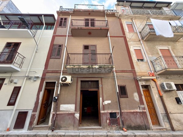casa indipendente in vendita a Partinico