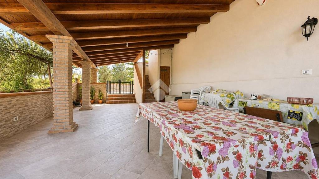 casa indipendente in vendita a Partinico